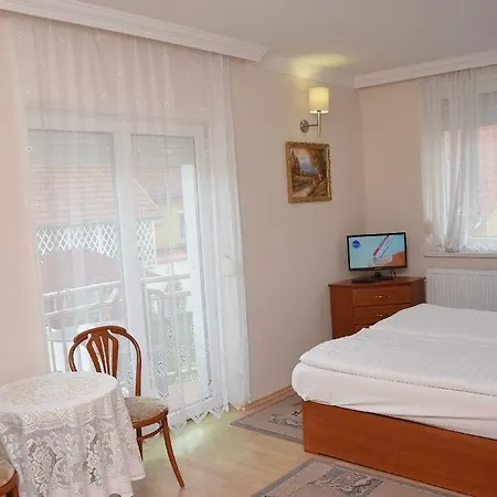 Bed & Breakfast Szieszta Panzio