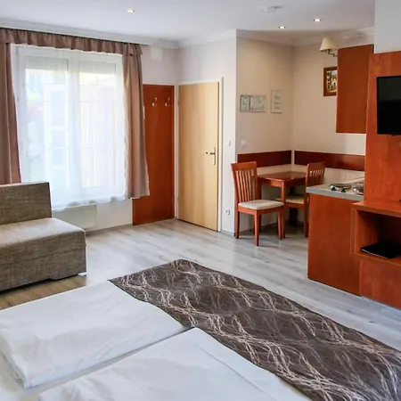 Bed and breakfast Szieszta Panzió